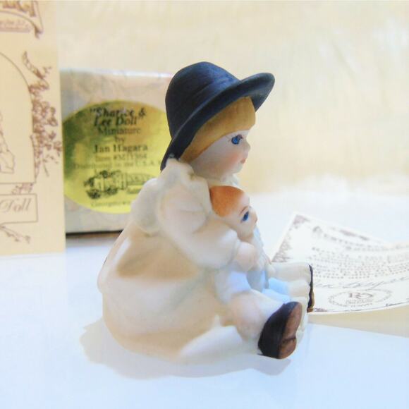 Jan Hagara SHARICE & LEE DOLL Miniature Porcelain FIGURINE w/ Baby Doll New Box - Picture 3 of 6